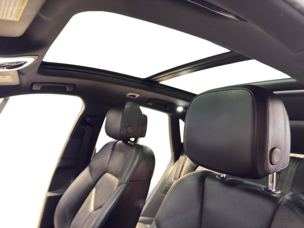 Used 2017 Porsche Macan AWD/4WD image 15