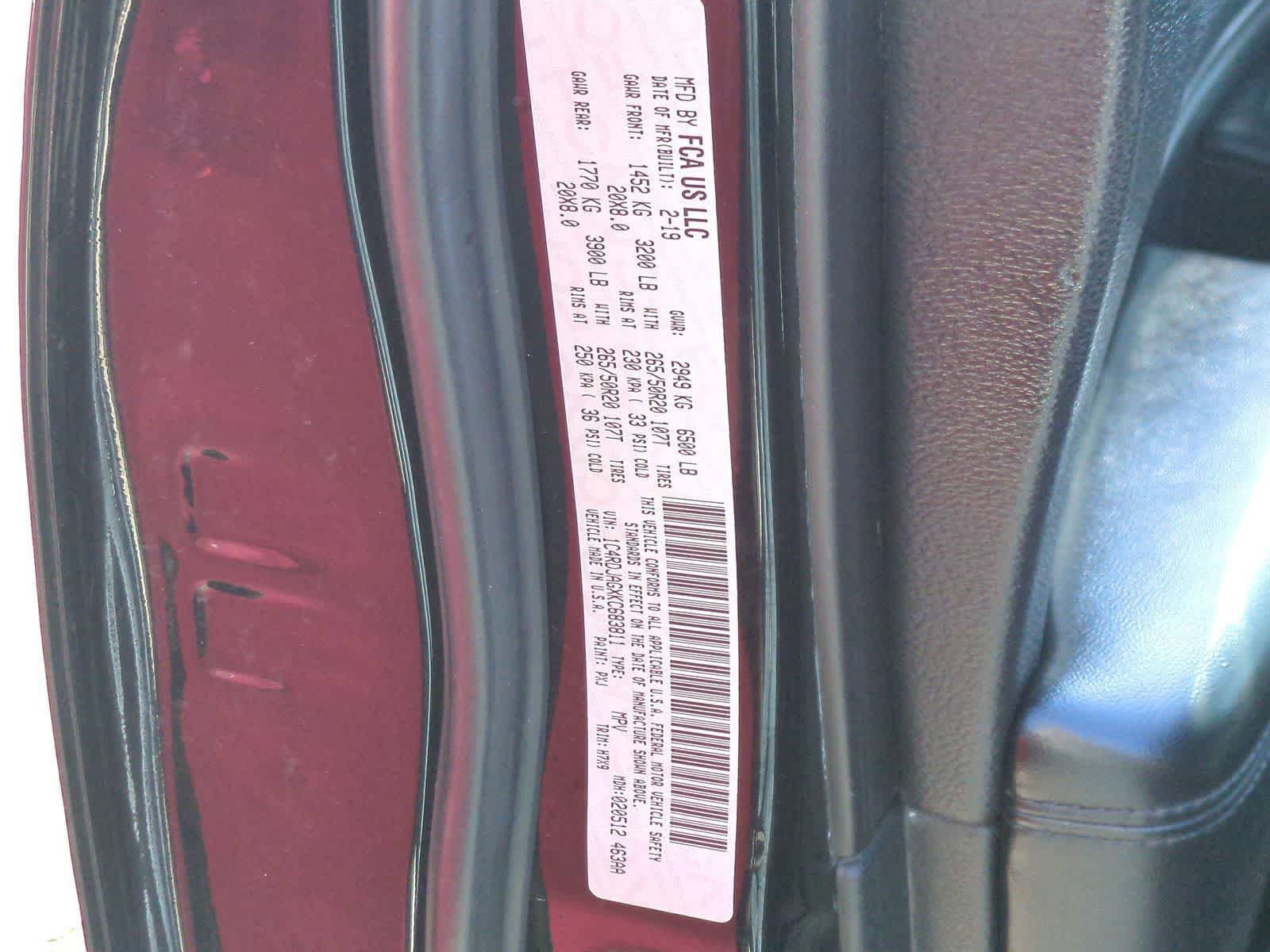 Used 2019 Dodge Durango SXT image 35
