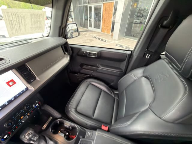 Used 2025 Ford Bronco Outer Banks w/ Sasquatch Package AWD/4WD image 21