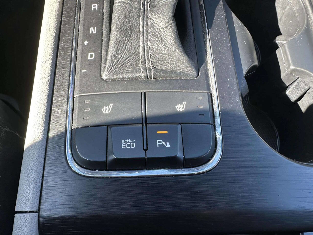 Used 2017 Kia Sedona LX w/ LX Essentials Premium Package image 32