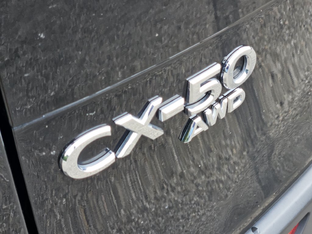 Used 2024 MAZDA CX-50 AWD 2.5 S w/ Preferred Package image 10