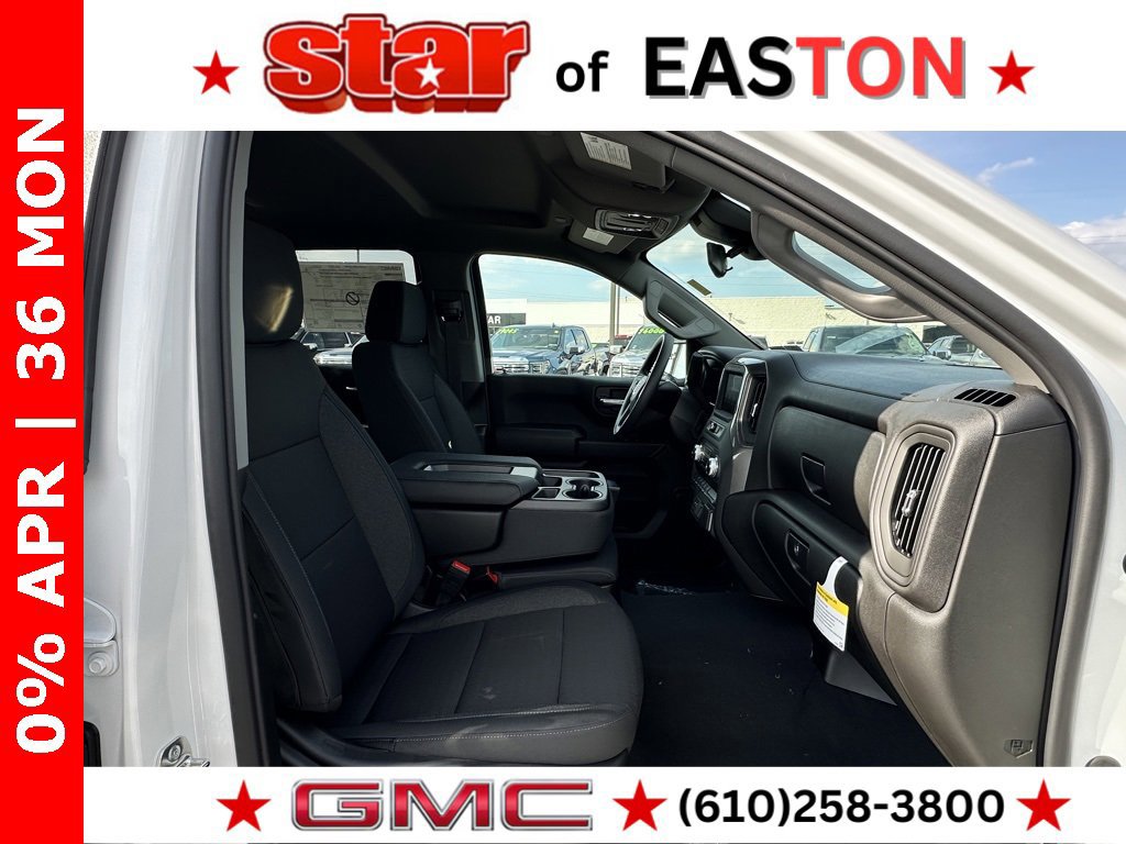 New 2026 GMC Sierra 1500 Pro w/ Graphite Edition image 9