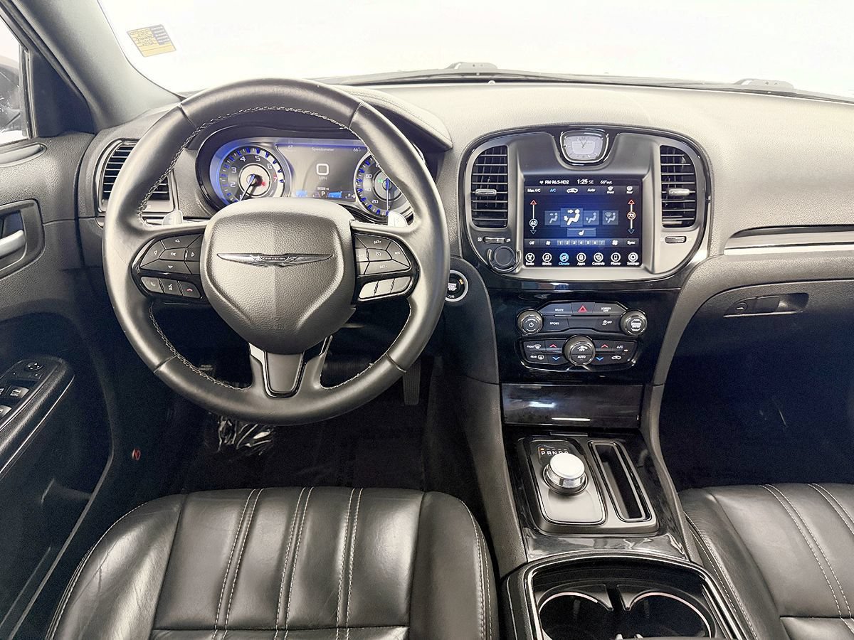 Used 2017 Chrysler 300 S RWD image 50