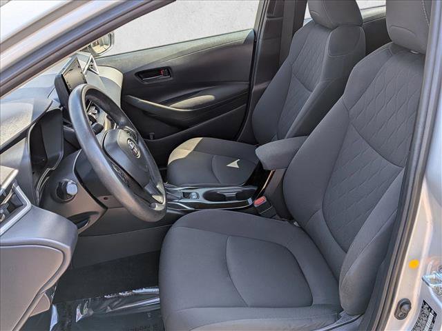 Used 2022 Toyota Corolla LE FWD image 14