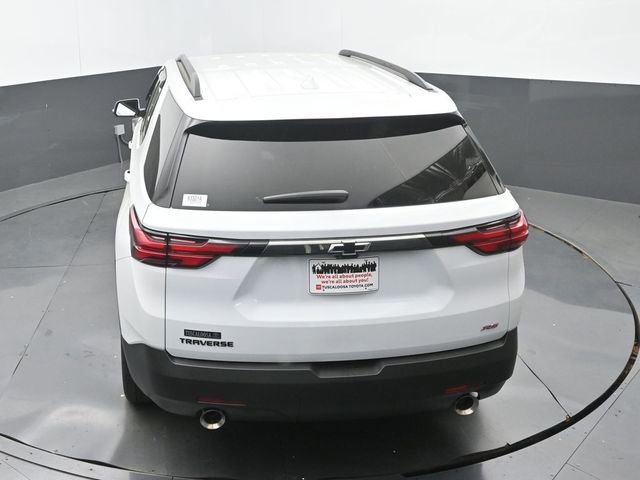 Used 2023 Chevrolet Traverse RS image 32