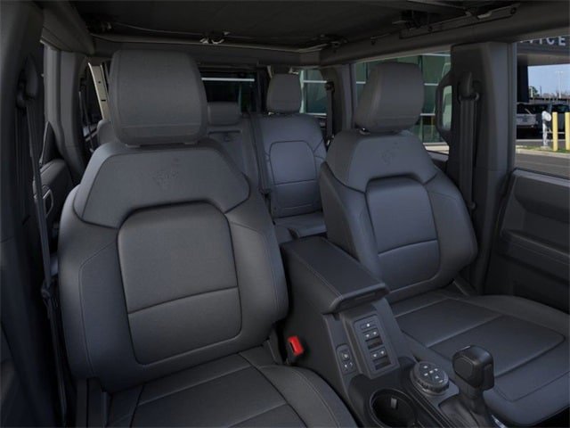 New 2025 Ford Bronco Badlands image 9