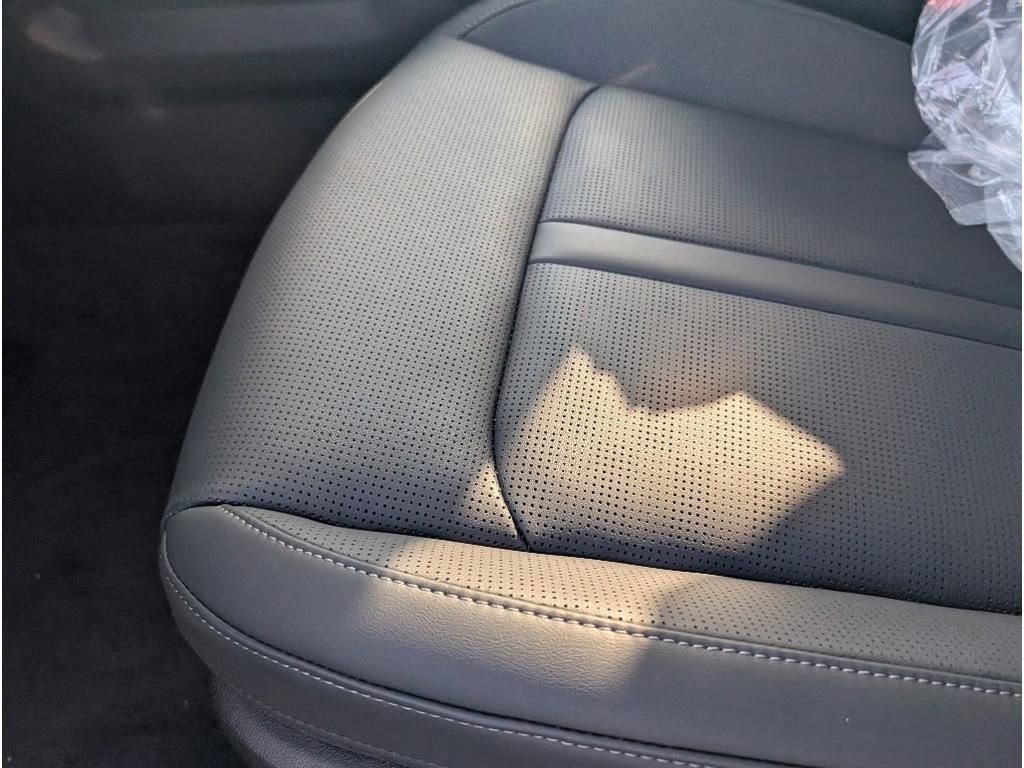 New 2025 Kia Sorento SX image 25