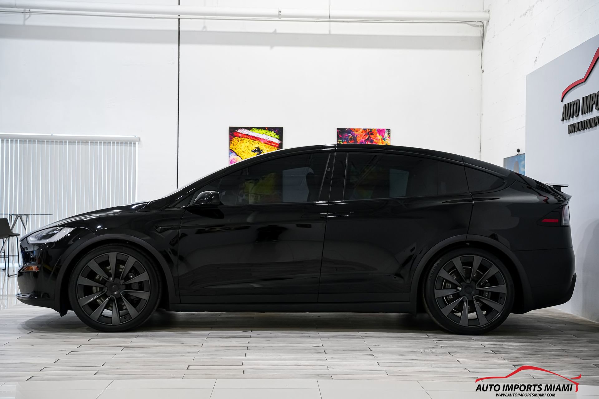 Used 2022 Tesla Model X Plaid image 13