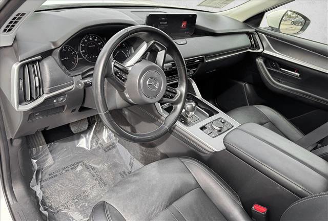 Used 2024 MAZDA CX-90 3.3 Turbo w/ Preferred Plus image 8