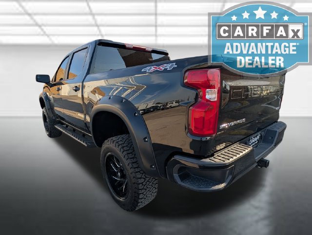 Used 2023 Chevrolet Silverado 1500 RST AWD/4WD image 2