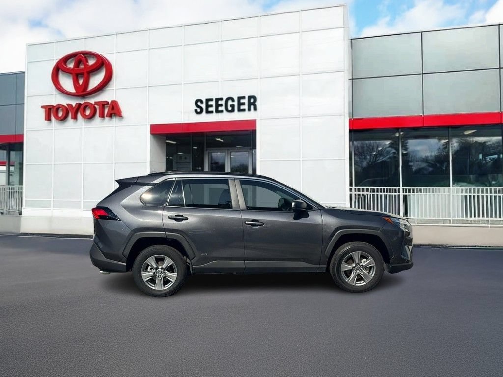 Certified 2025 Toyota RAV4 LE AWD/4WD image 2