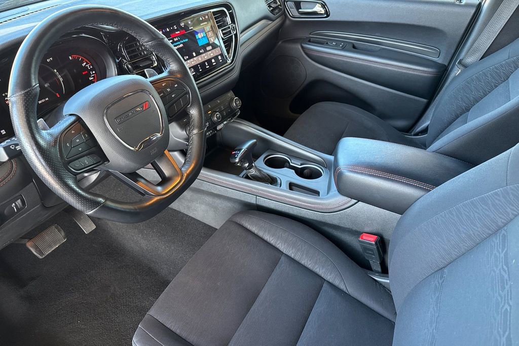 Used 2025 Dodge Durango GT image 5