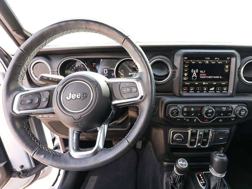 Used 2023 Jeep Wrangler Sahara w/ Cold Weather Group image 12