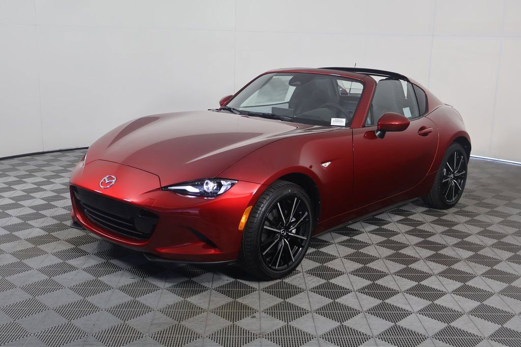 New 2025 MAZDA MX-5 Miata RF Grand Touring image 3