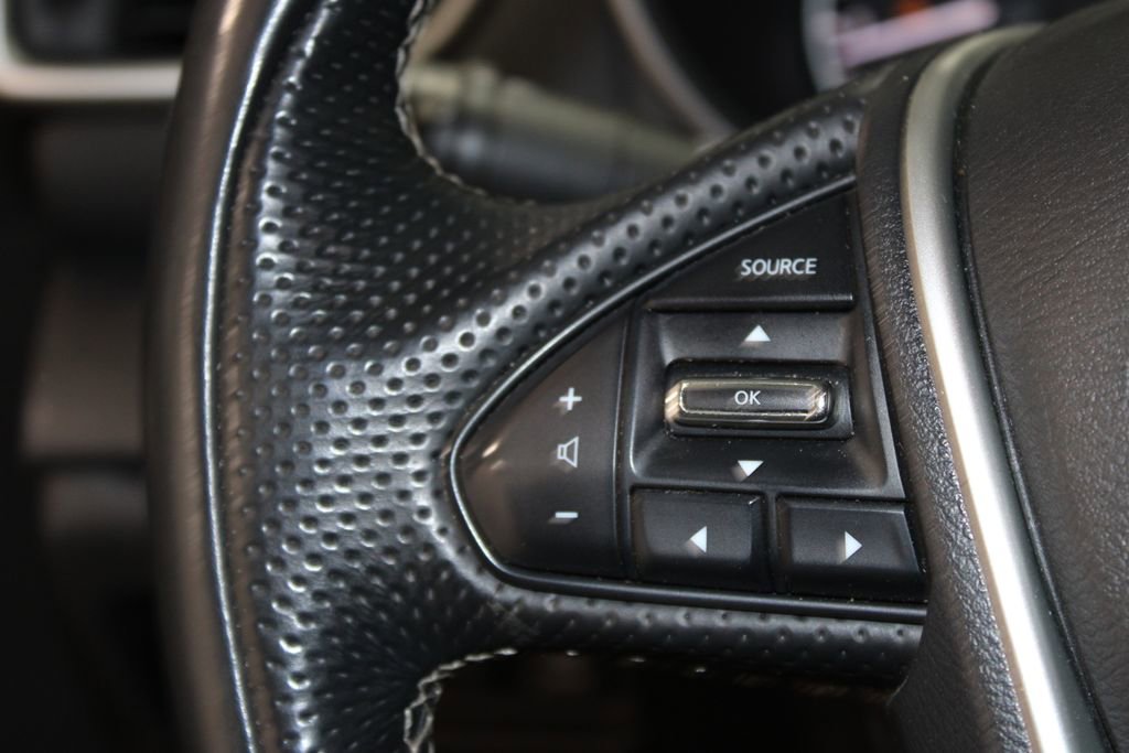 Used 2020 Nissan Maxima Platinum w/ Sport Mat Group FWD image 16