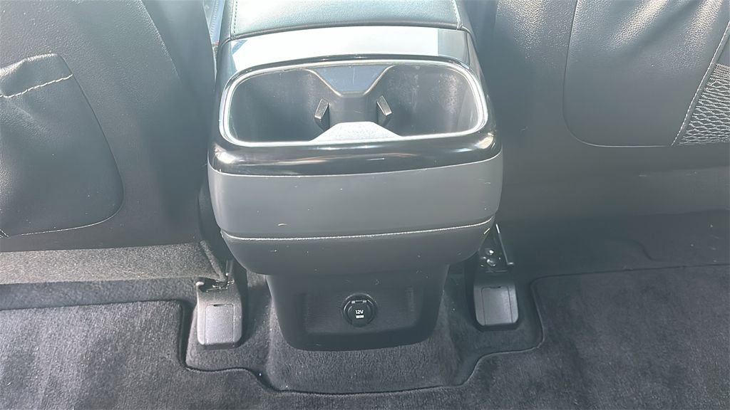 Used 2025 Kia Telluride S FWD image 31