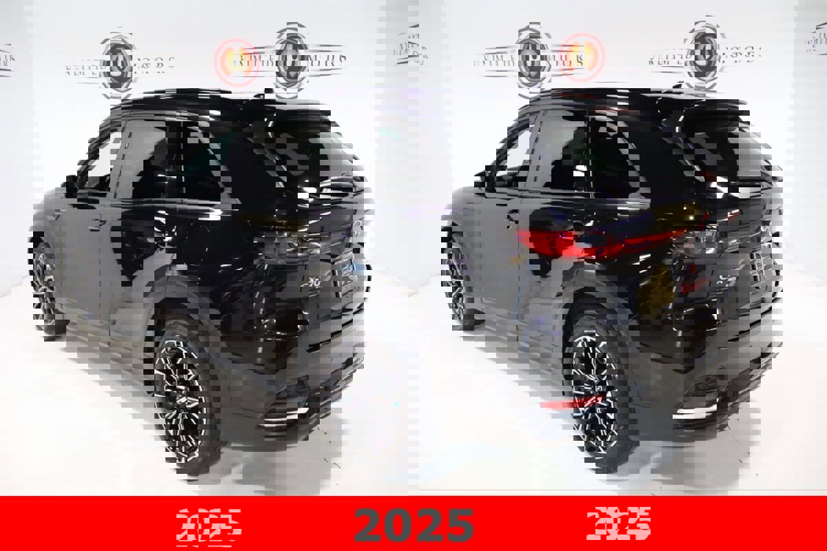 Used 2025 MAZDA CX-70 Plug-In Hybrid w/ Premium Pkg image 3