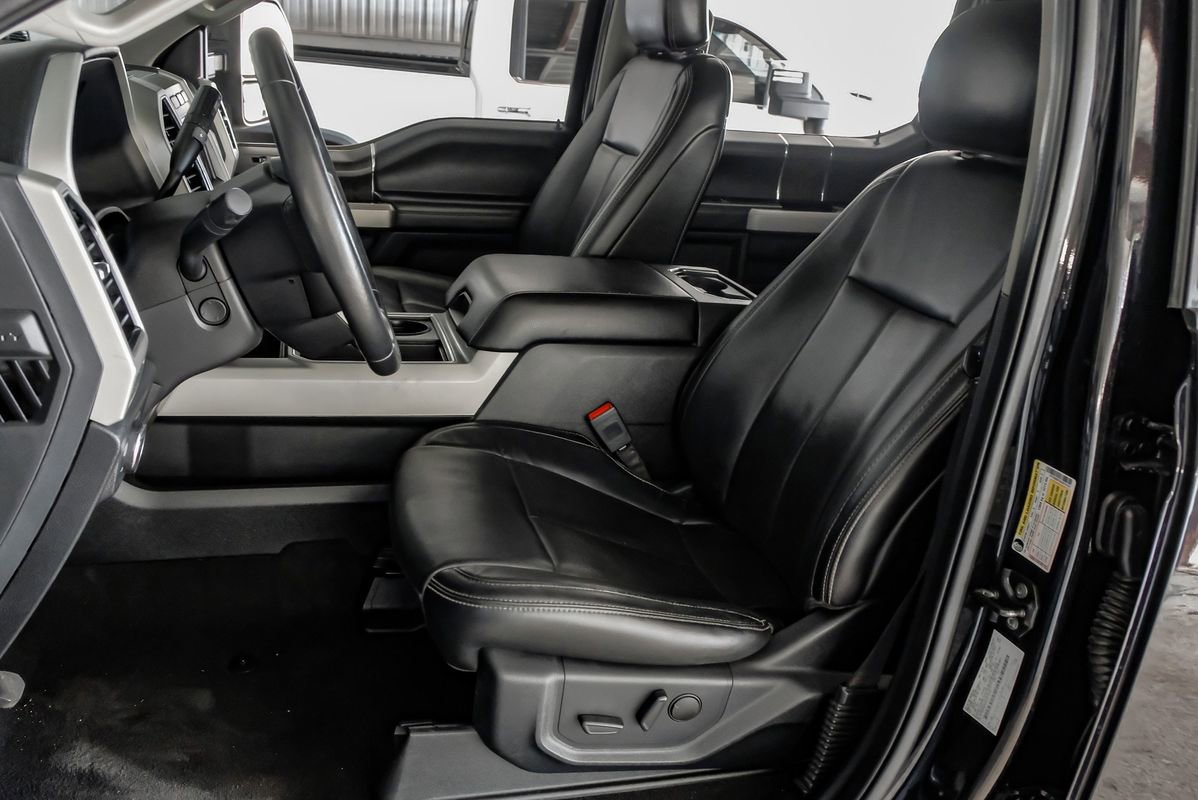 Used 2020 Ford F250 Lariat w/ Lariat Ultimate Package AWD/4WD image 28