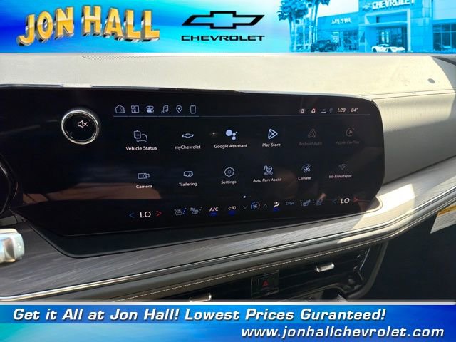 New 2026 Chevrolet Suburban Premier image 30