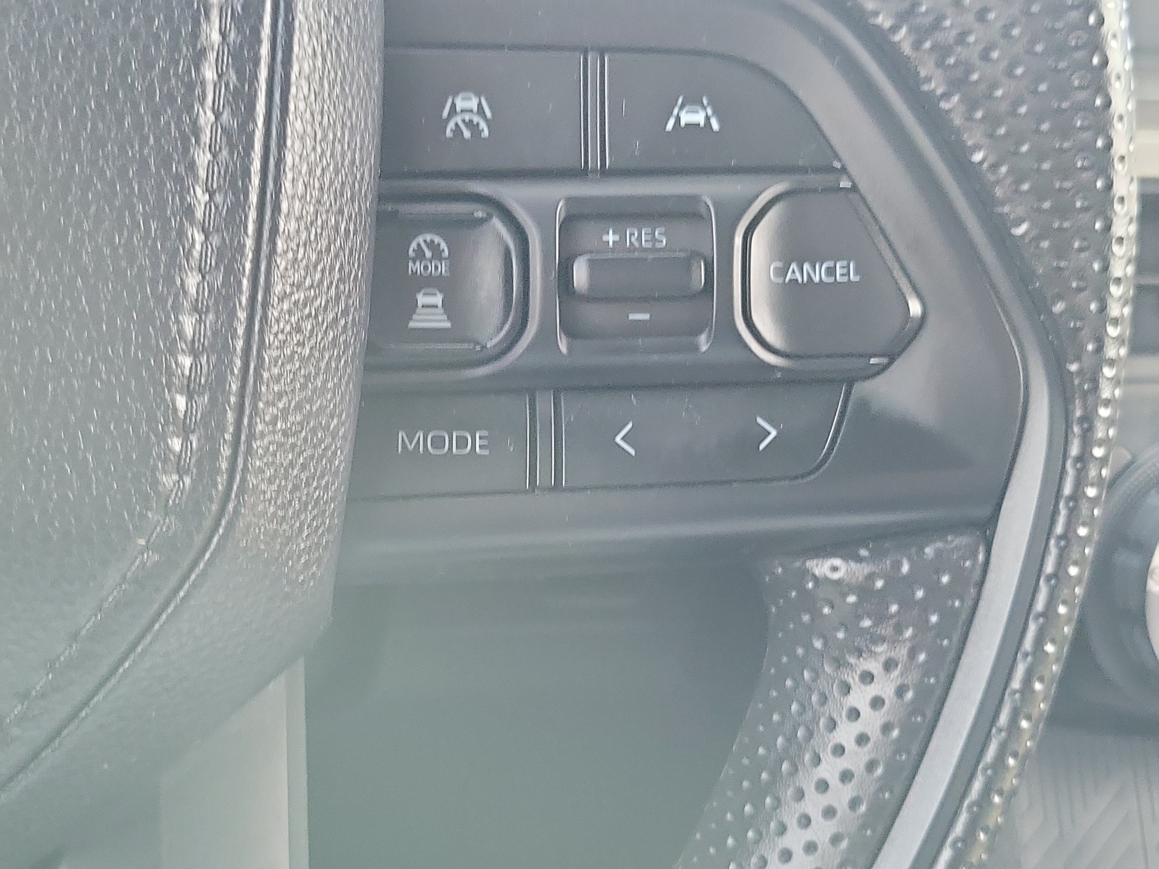 Certified 2025 Toyota Tacoma SR5 AWD/4WD image 23