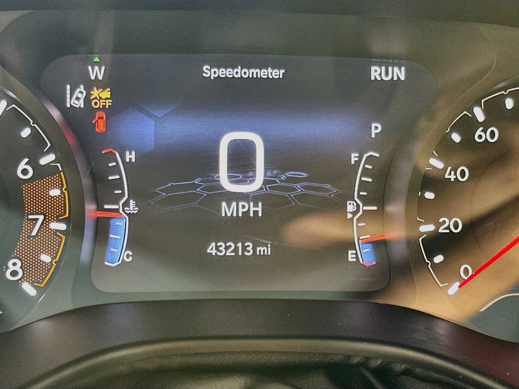 Used 2022 Jeep Compass Trailhawk AWD/4WD image 17
