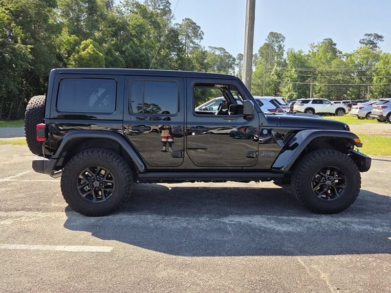 Used 2024 Jeep Wrangler Unlimited Rubicon 4xe AWD/4WD image 14