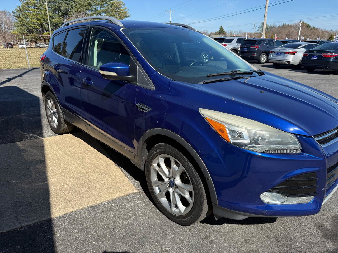 Used 2016 Ford Escape Titanium w/ Equipment Group 301A AWD/4WD image 5