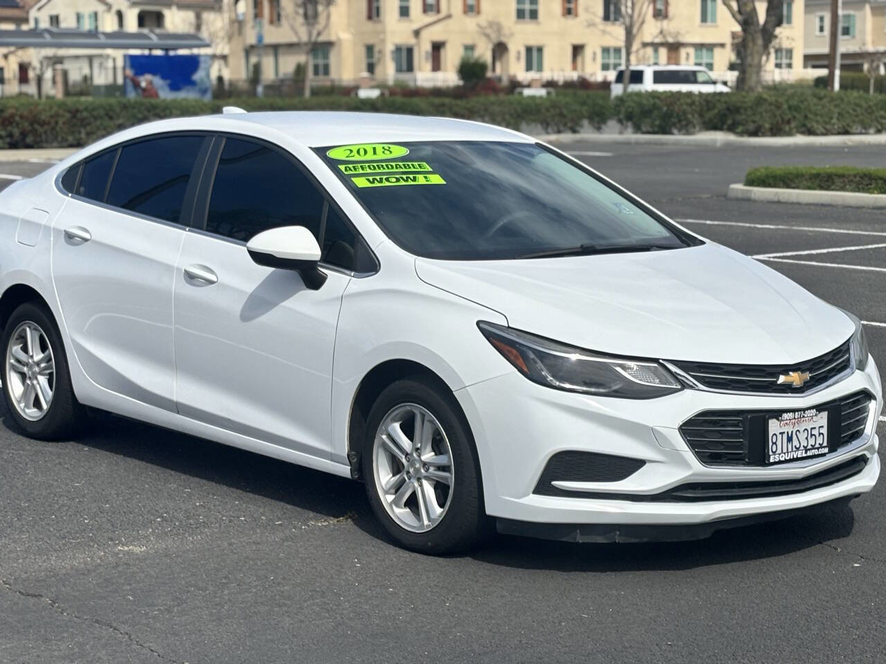 Used 2018 Chevrolet Cruze LT w/ LT Fleet Convenience Package image 1