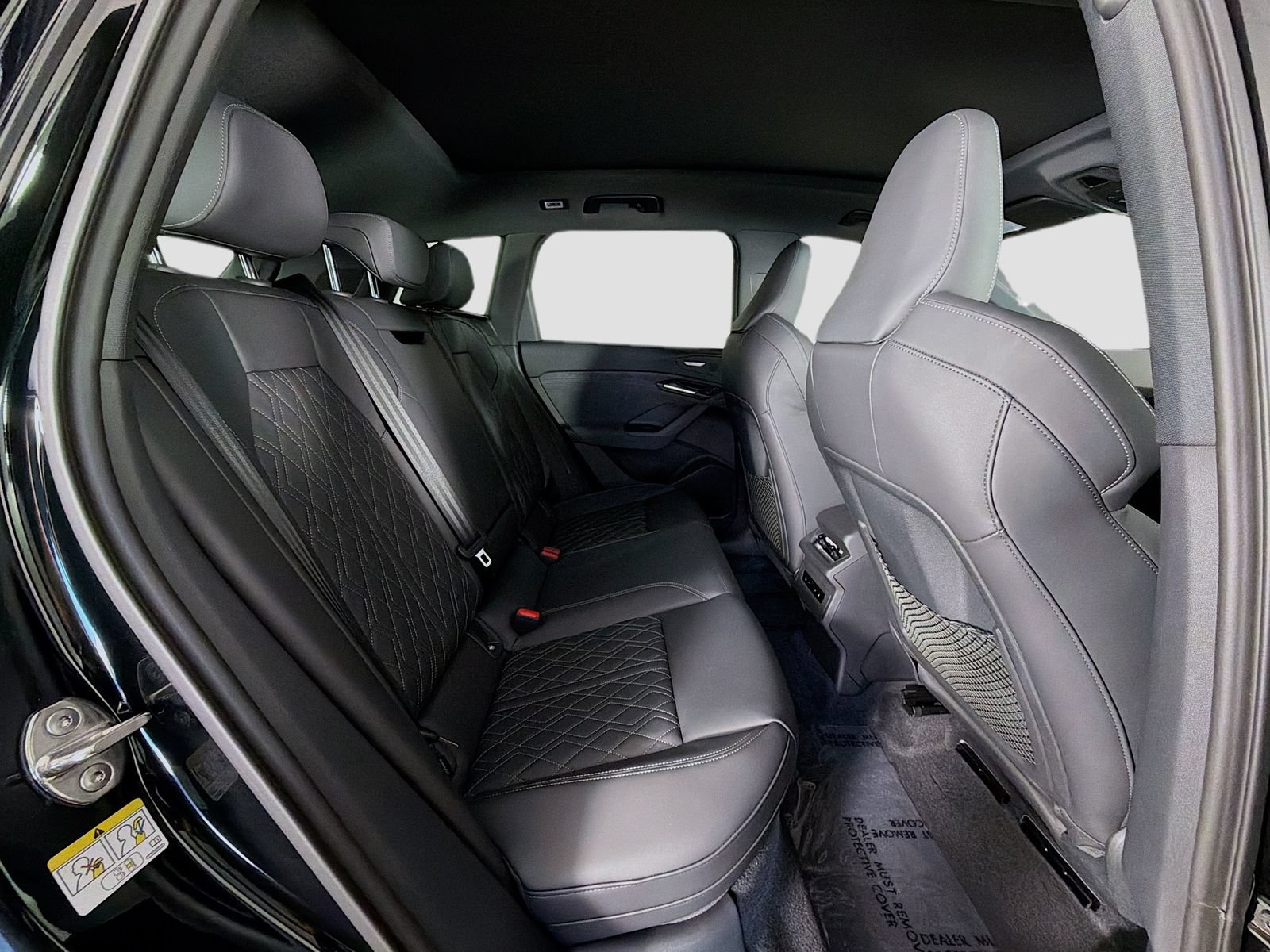 New 2027 Audi SQ6 e-tron Premium Plus AWD/4WD image 28