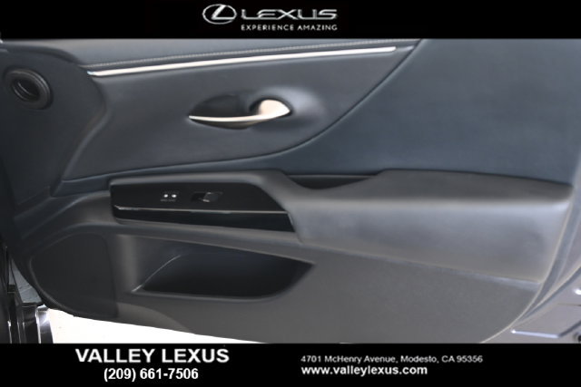 Certified 2025 Lexus ES 300h w/ Premium Package FWD image 20
