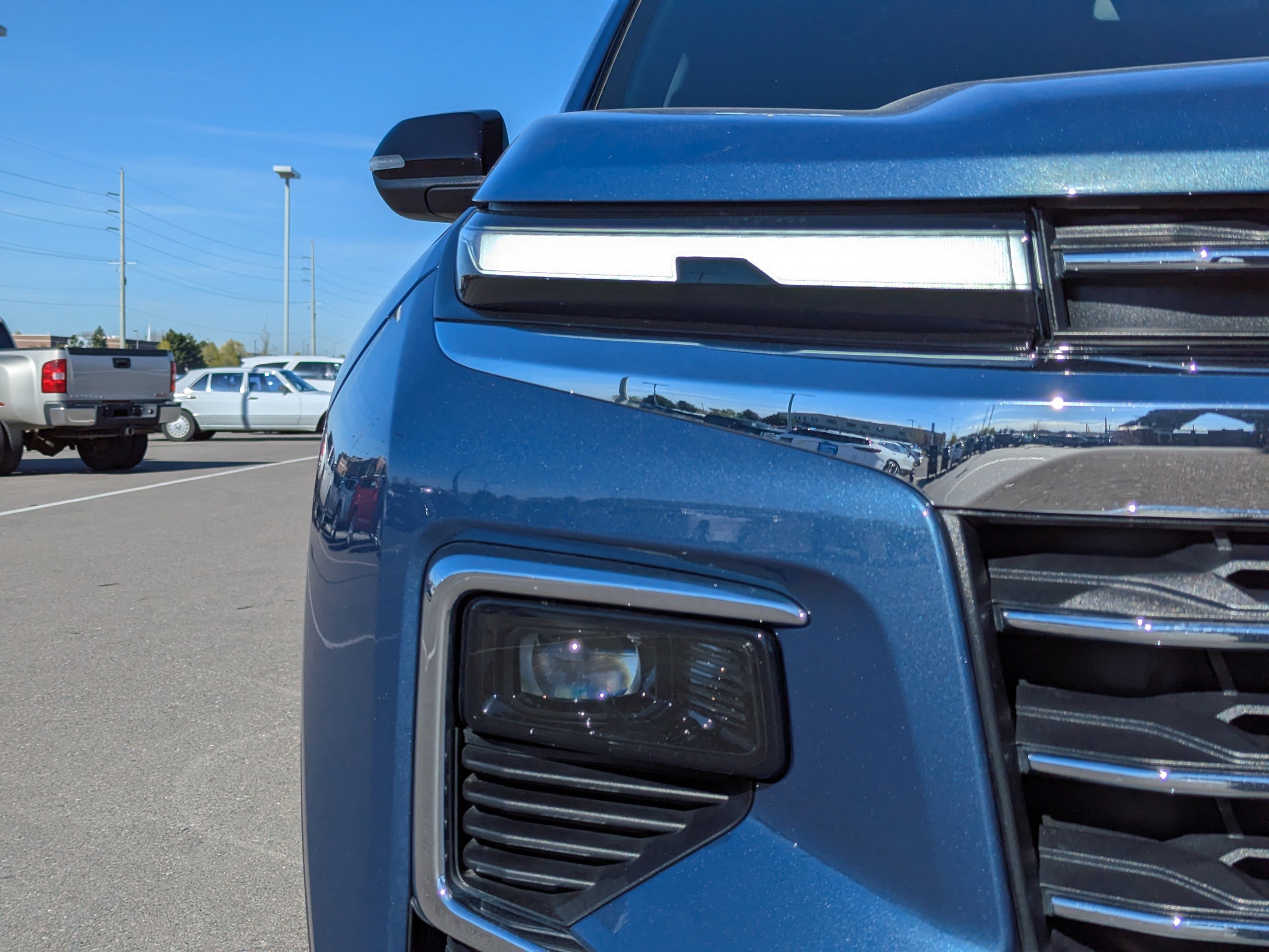 Certified 2025 Chevrolet Traverse LT AWD/4WD image 46