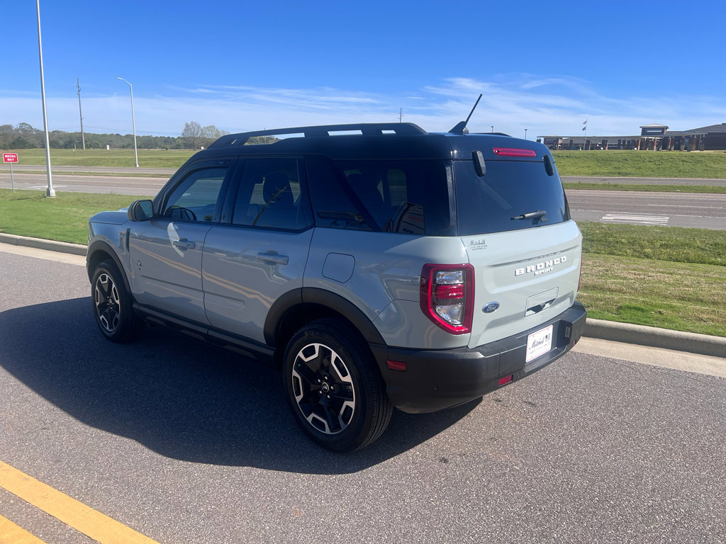 Used 2023 Ford Bronco Sport Outer Banks image 5