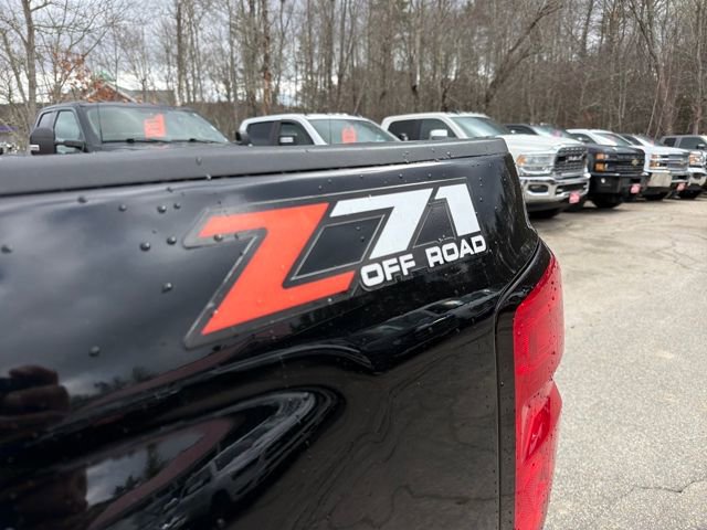 Used 2015 Chevrolet Silverado 2500 LTZ w/ LTZ Plus Package AWD/4WD image 11