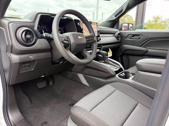 New 2026 Chevrolet Colorado W/T w/ WT Custom Package AWD/4WD image 9