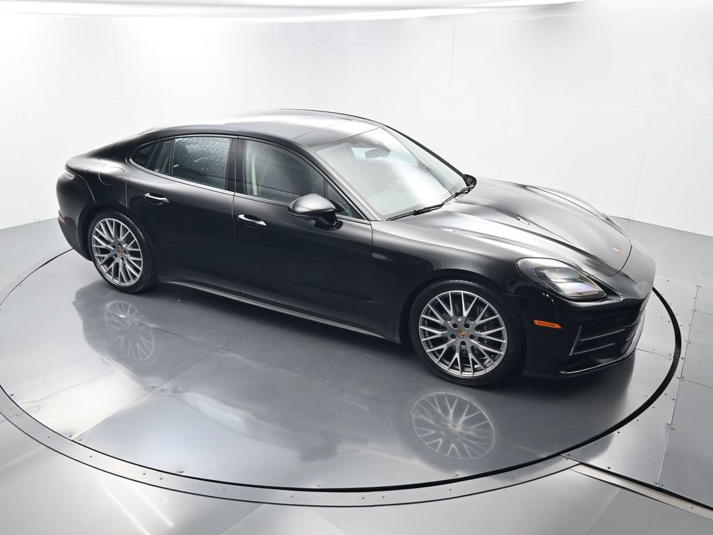Certified 2025 Porsche Panamera 4 AWD/4WD image 39