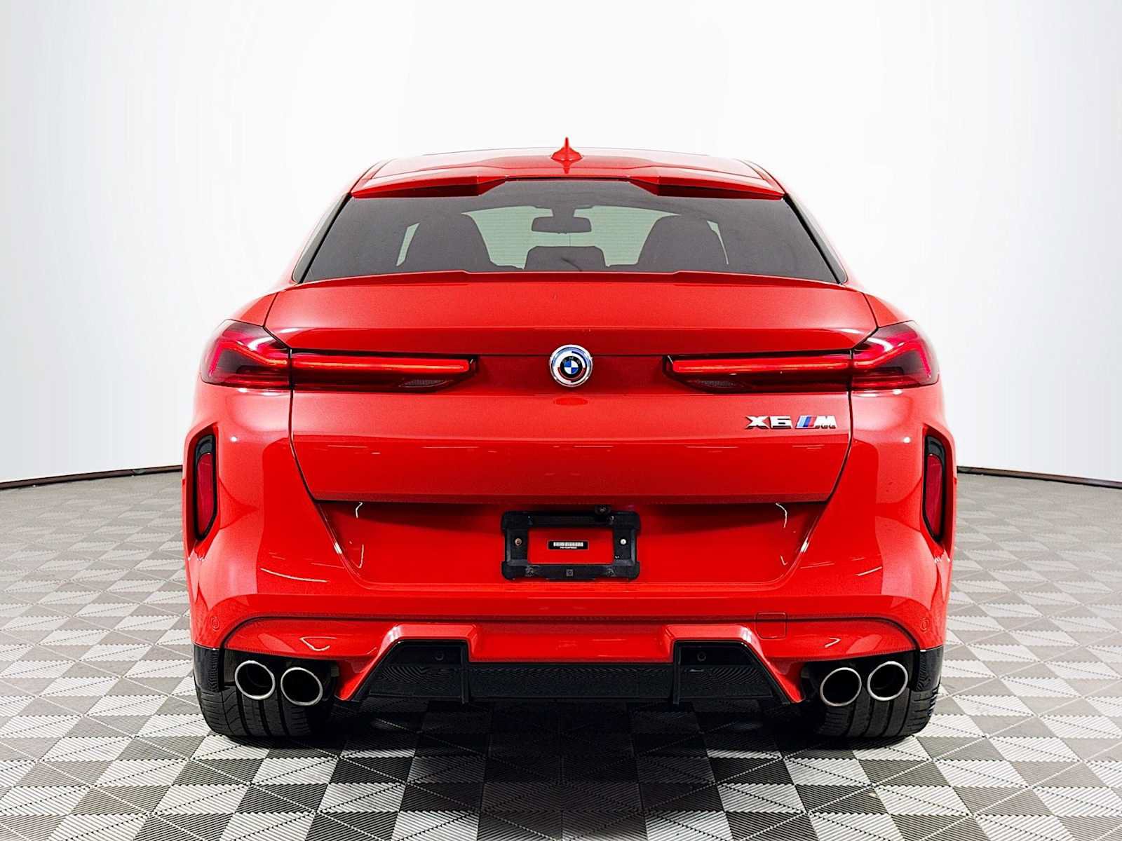 Used 2023 BMW X6 M w/ Executive Package AWD/4WD image 6