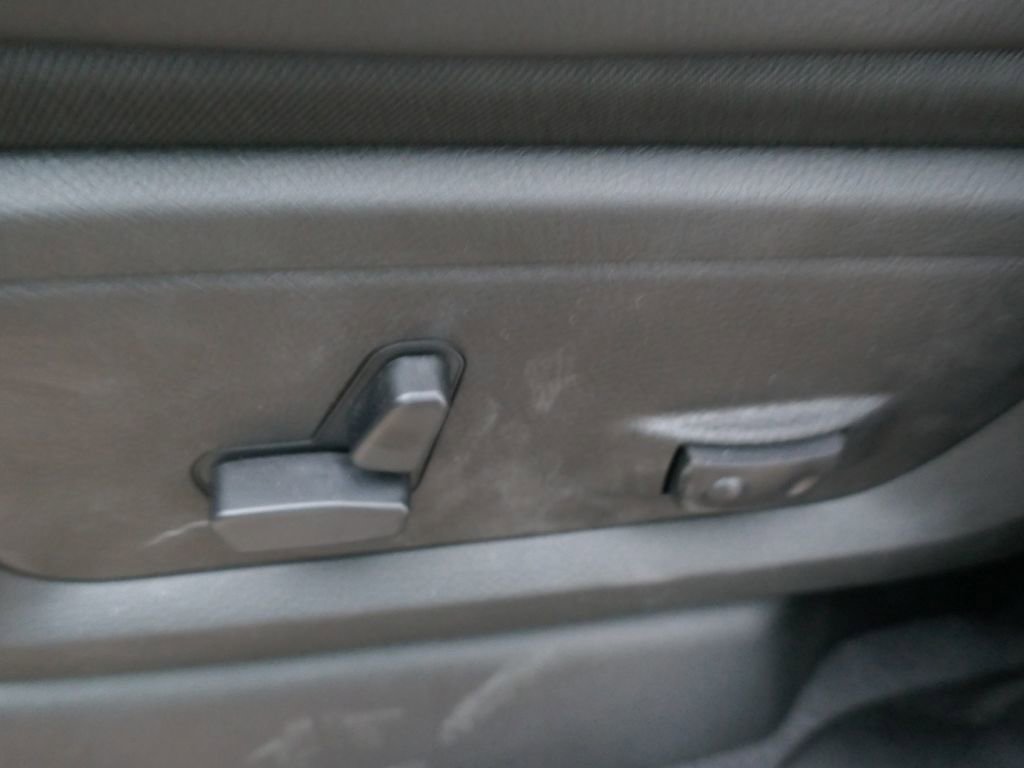 New 2026 RAM 2500 Laramie w/ Night Edition image 17