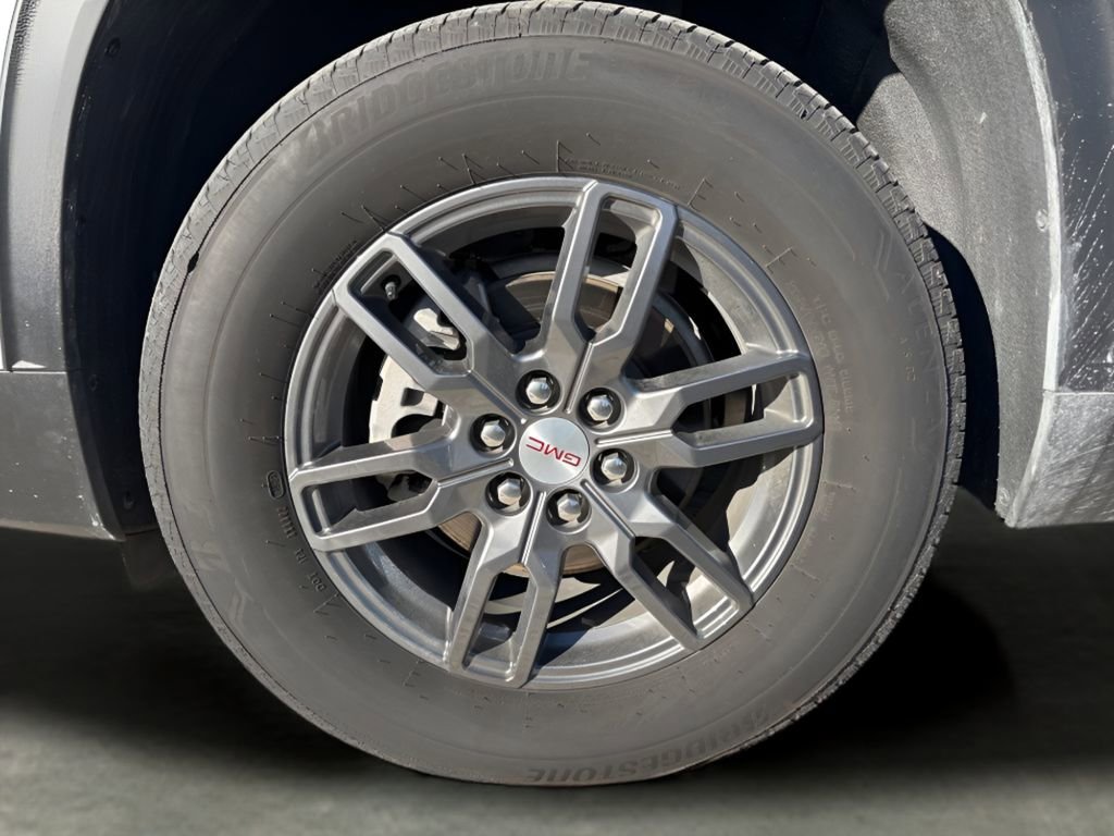 Certified 2025 GMC Acadia Elevation image 17