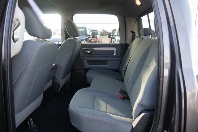 Used 2018 RAM 3500 SLT w/ Luxury Group image 24