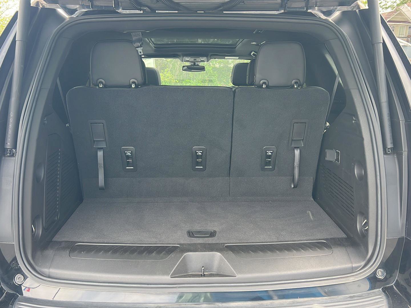 Used 2021 Chevrolet Tahoe LT RWD image 35