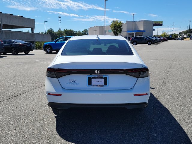 Certified 2024 Honda Accord EX image 5