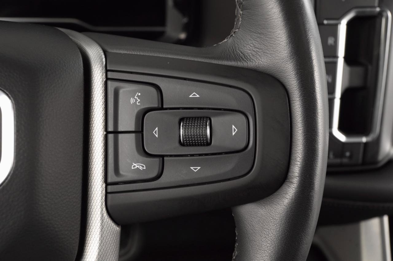 Used 2024 GMC Yukon Denali w/ Advanced Technology Package image 17