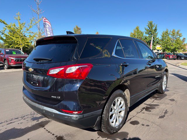 Used 2020 Chevrolet Equinox LT w/ Driver Convenience Package AWD/4WD image 3