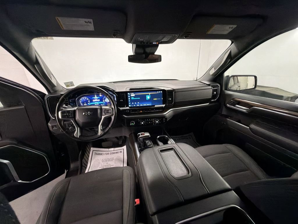 Used 2022 Chevrolet Silverado 1500 RST AWD/4WD image 19