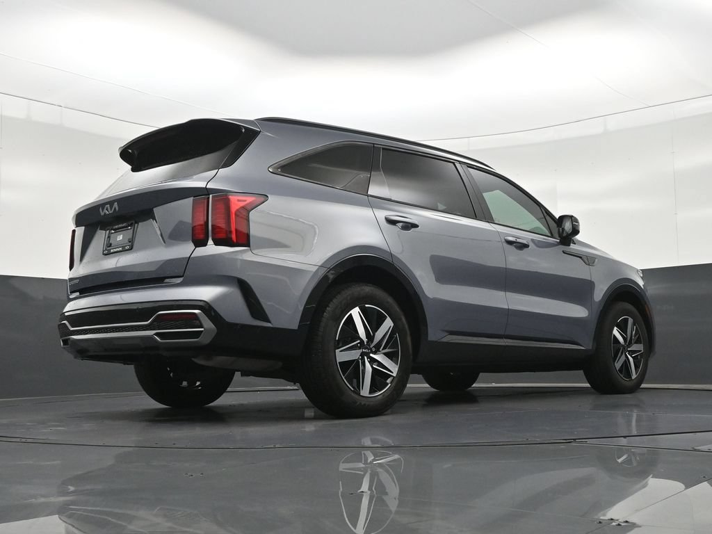 Used 2023 Kia Sorento S FWD image 29