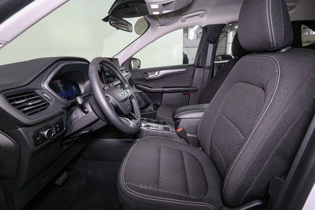 Used 2023 Ford Escape Active w/ Tech Pack #2 image 40