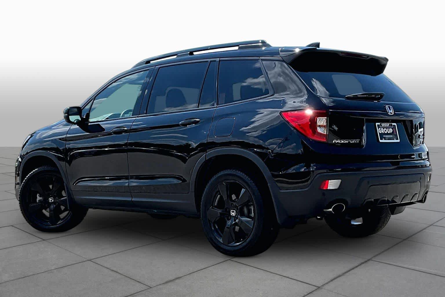 Used 2021 Honda Passport Elite image 11