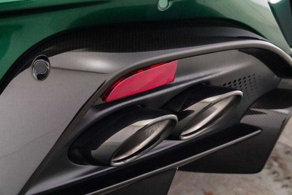 New 2026 Aston Martin V8 Vantage S image 21
