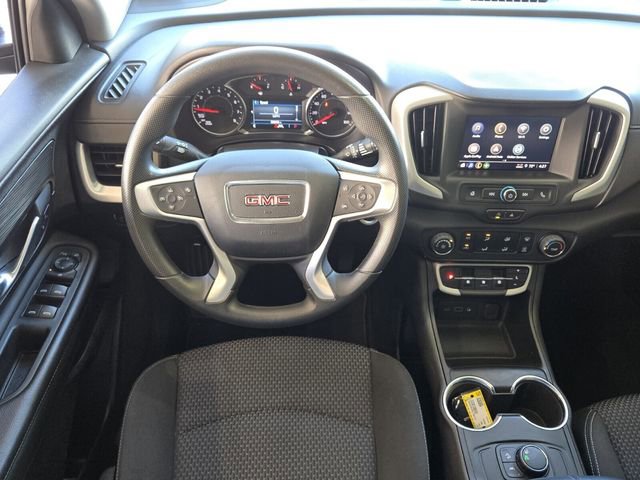 Used 2024 GMC Terrain SLE image 16