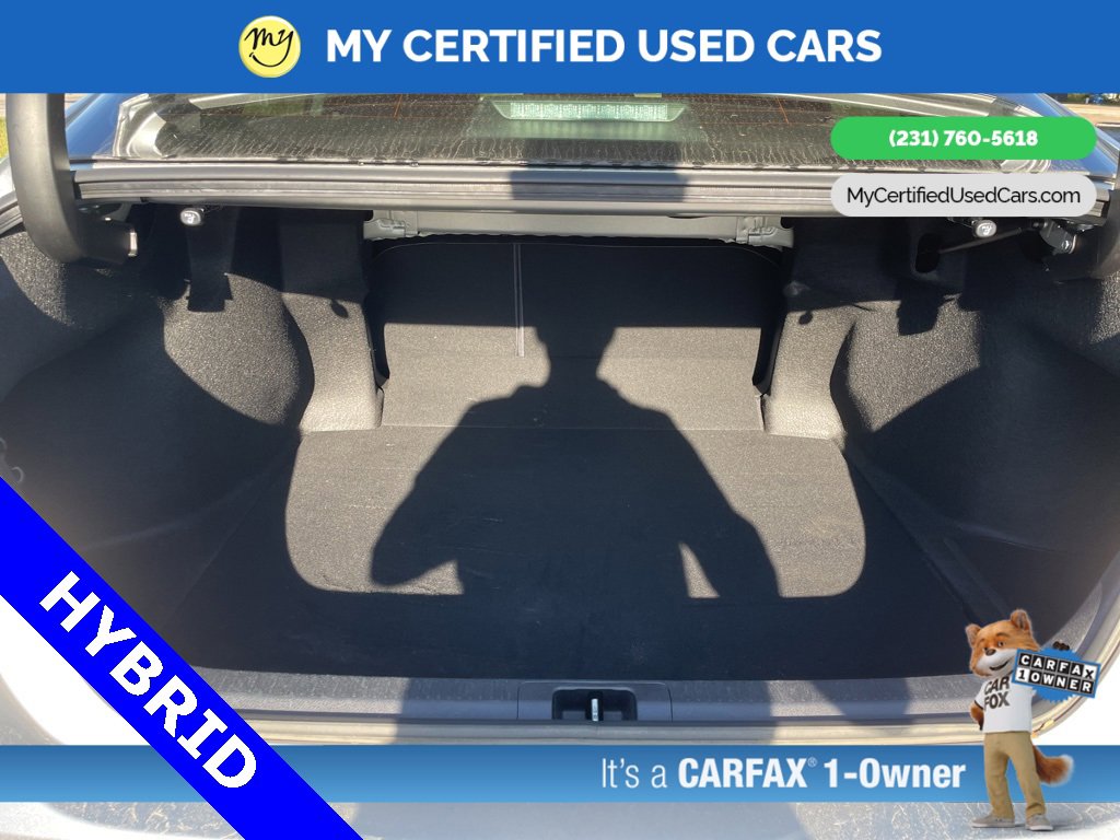 Used 2023 Toyota Camry XLE image 13